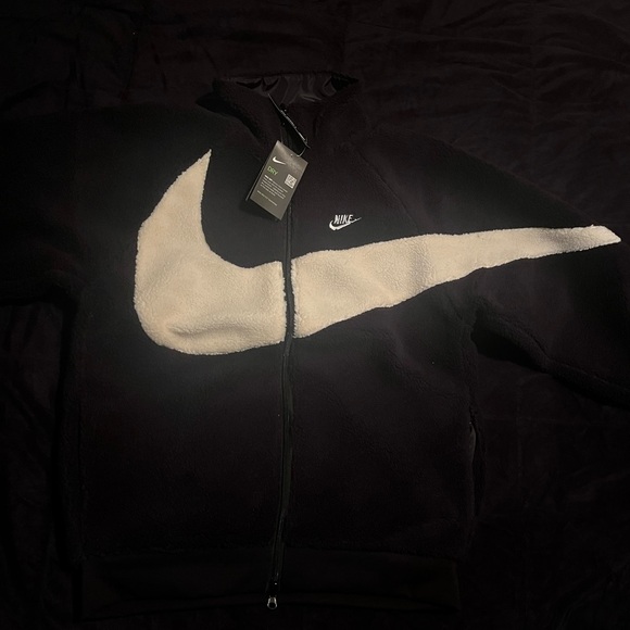 Nike Big Swoosh Jacket - Picture 4 of 5